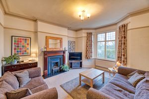 Lounge- click for photo gallery